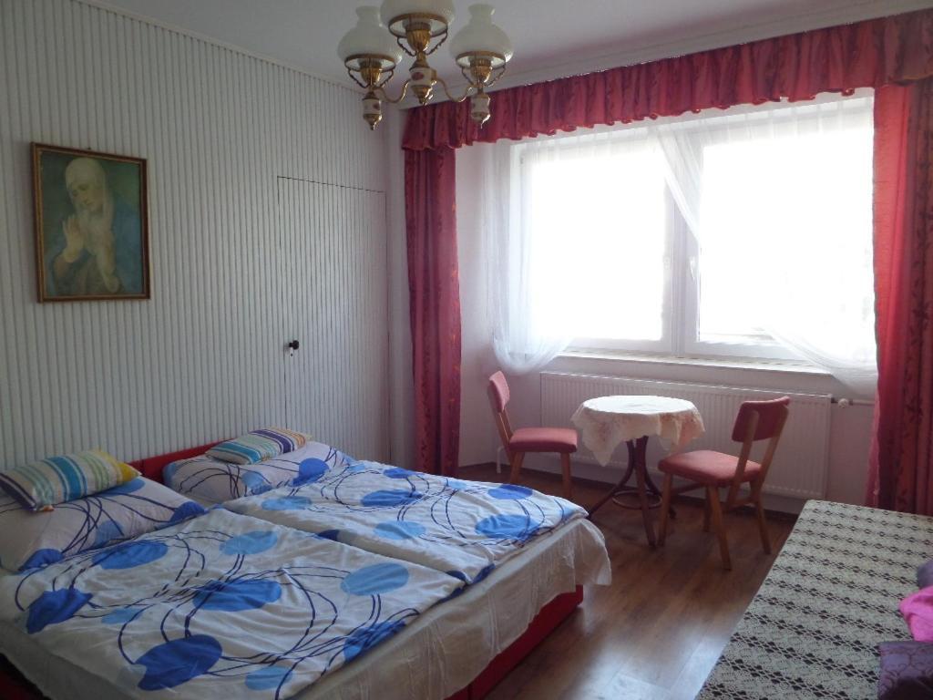 Bori Apartmanok Hajduszoboszlo Luaran gambar