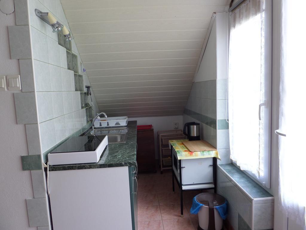 Bori Apartmanok Hajduszoboszlo Luaran gambar